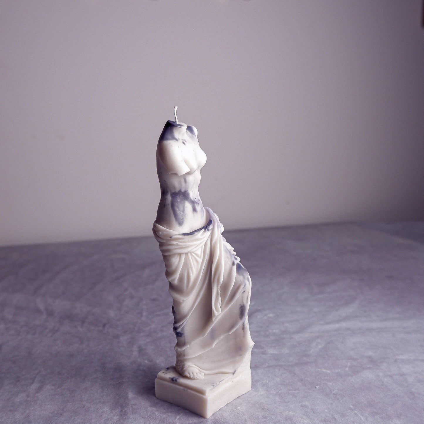Large Marble Venus de Milo Candle - Vendeo.co.uk