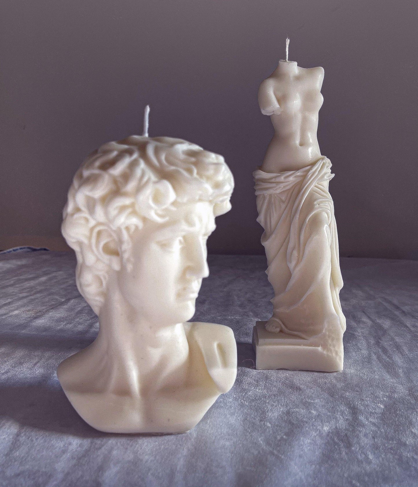 Large Venus de Milo and David Candle Bundle - Vendeo.co.uk