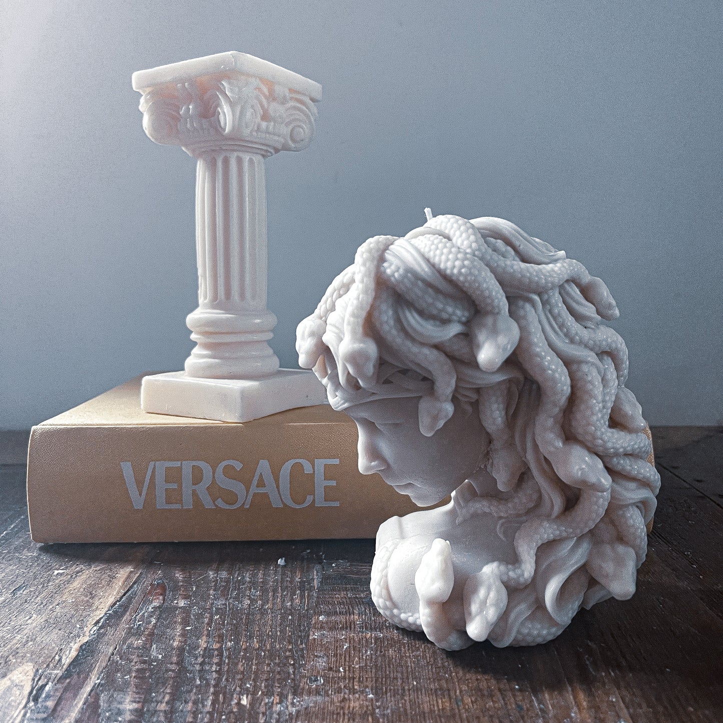 Medusa Head Candle