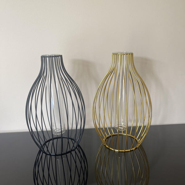 Nordic Frame Vase - Vendeo.co.uk