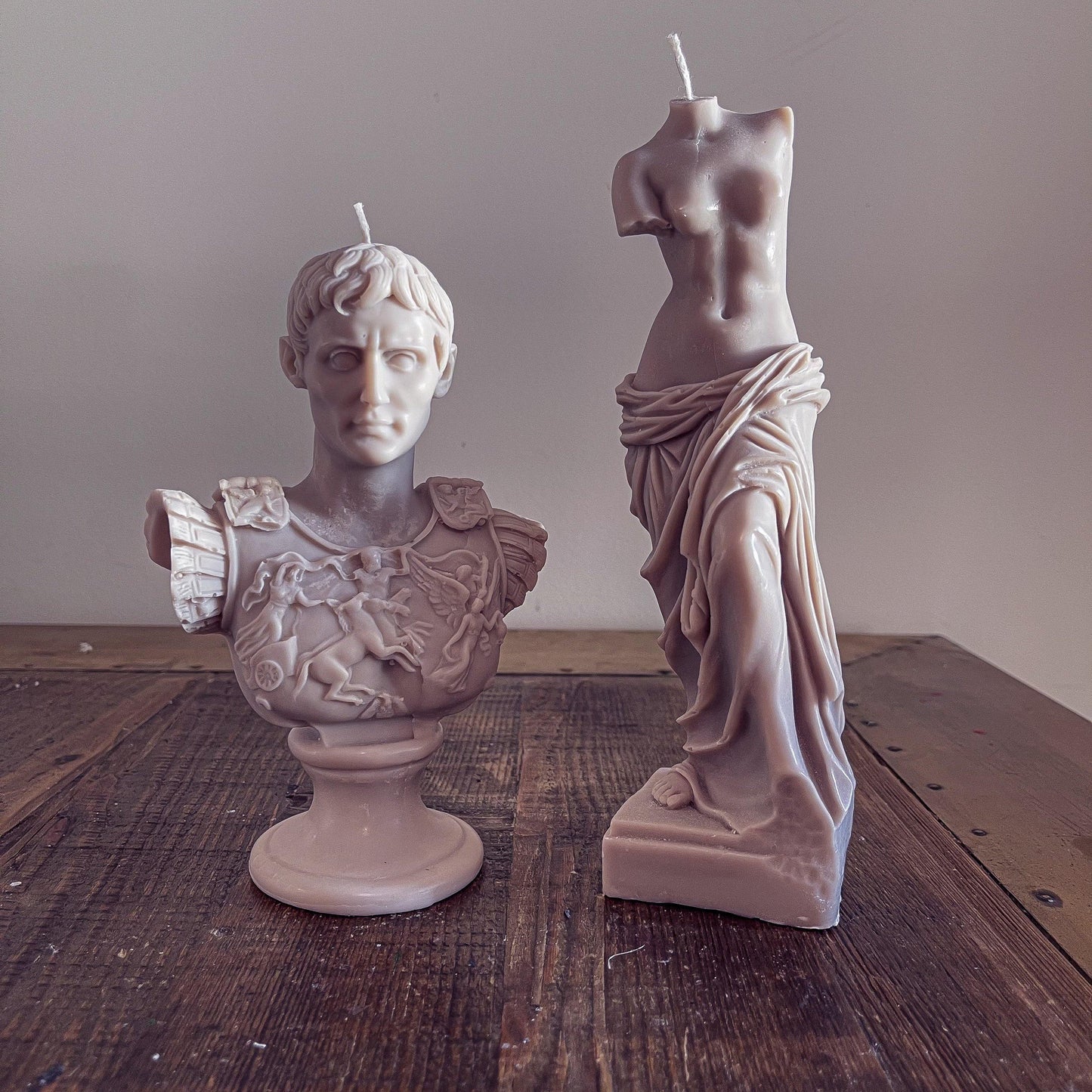 Large Venus de Milo Candle - Vendeo.co.uk