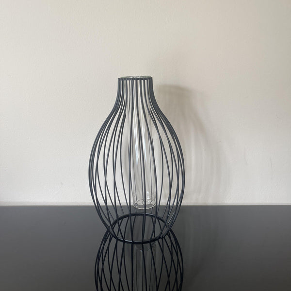 Nordic Frame Vase - Vendeo.co.uk