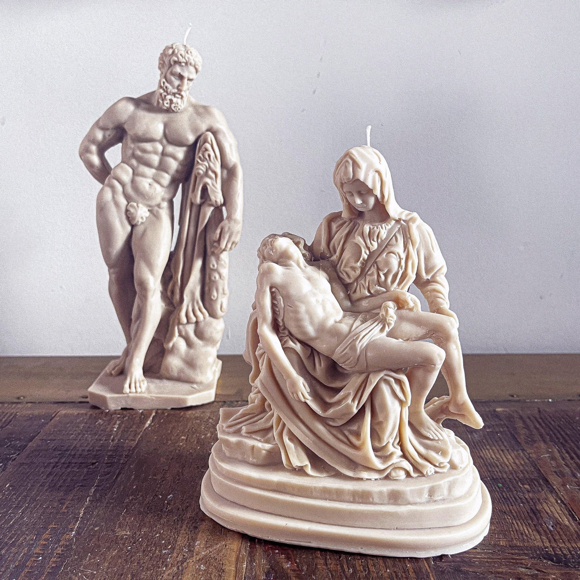 Pieta Candle - Vendeo.co.uk