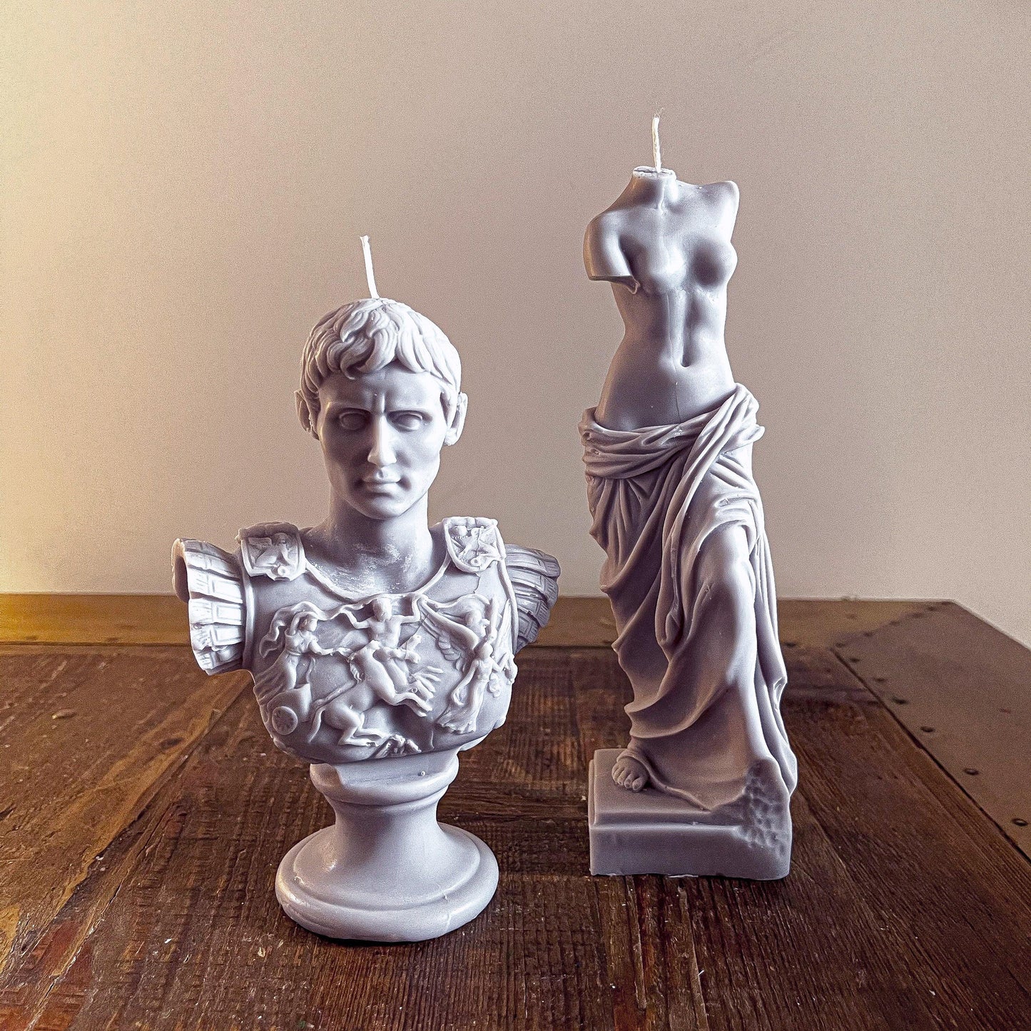 Large Venus de Milo Candle - Vendeo.co.uk