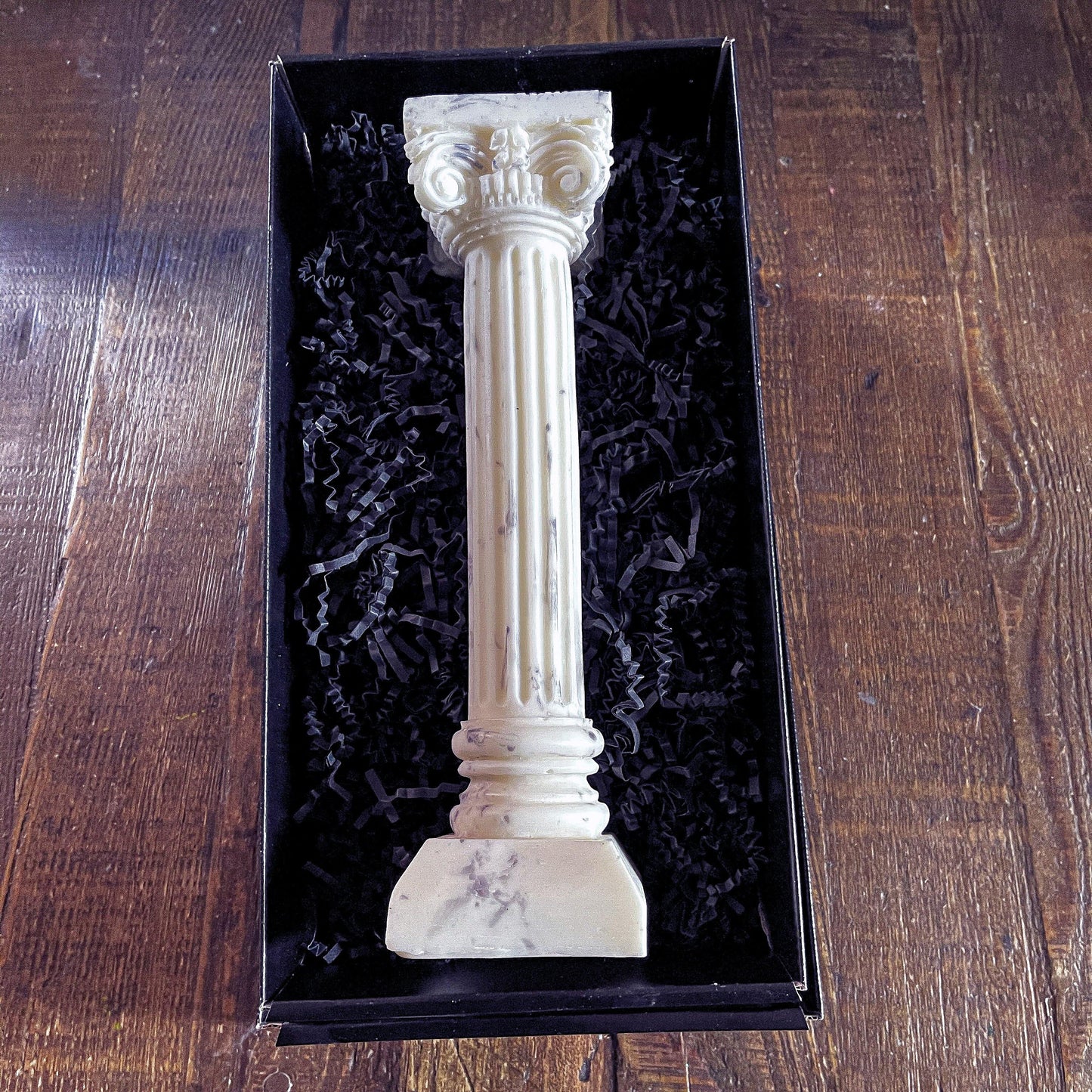 Large Marbled Greek Column Candle - Vendeo.co.uk