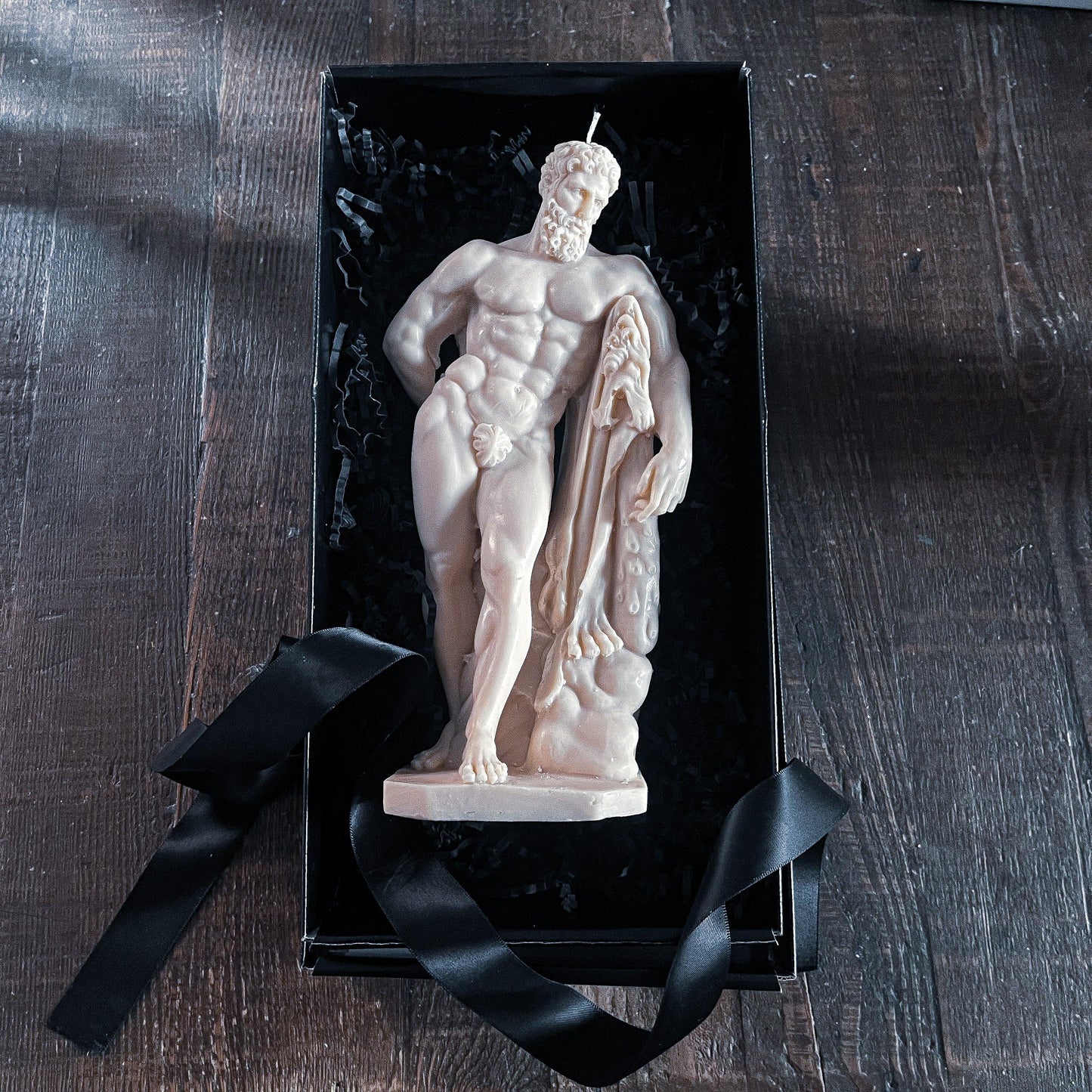 Farnese Hercules Candle - Vendeo.co.uk