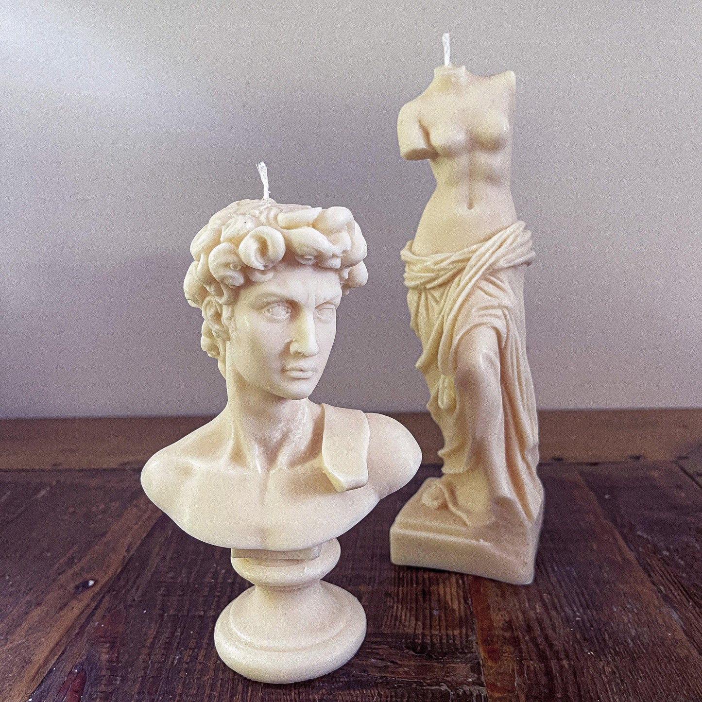 Large Venus de Milo and David Bust Candle Bundle - Vendeo.co.uk