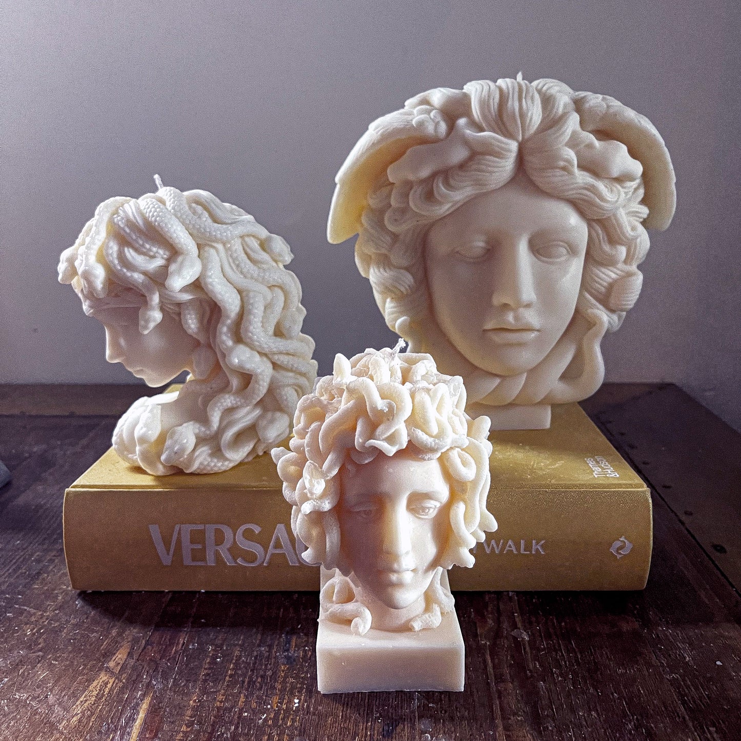 Medusa Head Candle