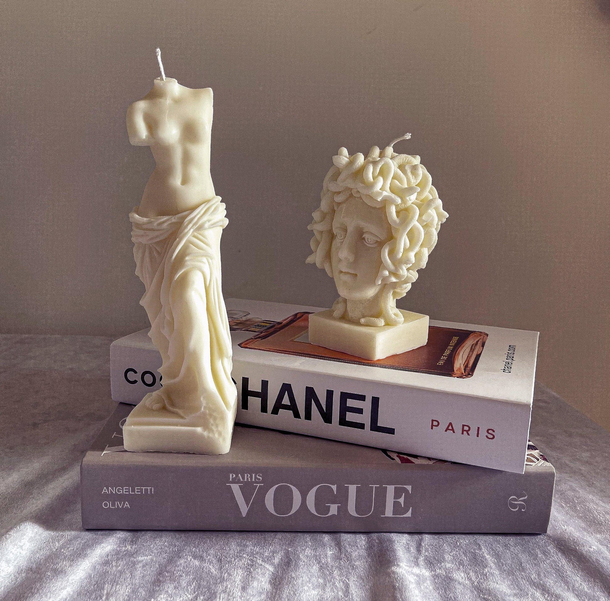 Large Venus de Milo and Medusa bundle - Vendeo.co.uk