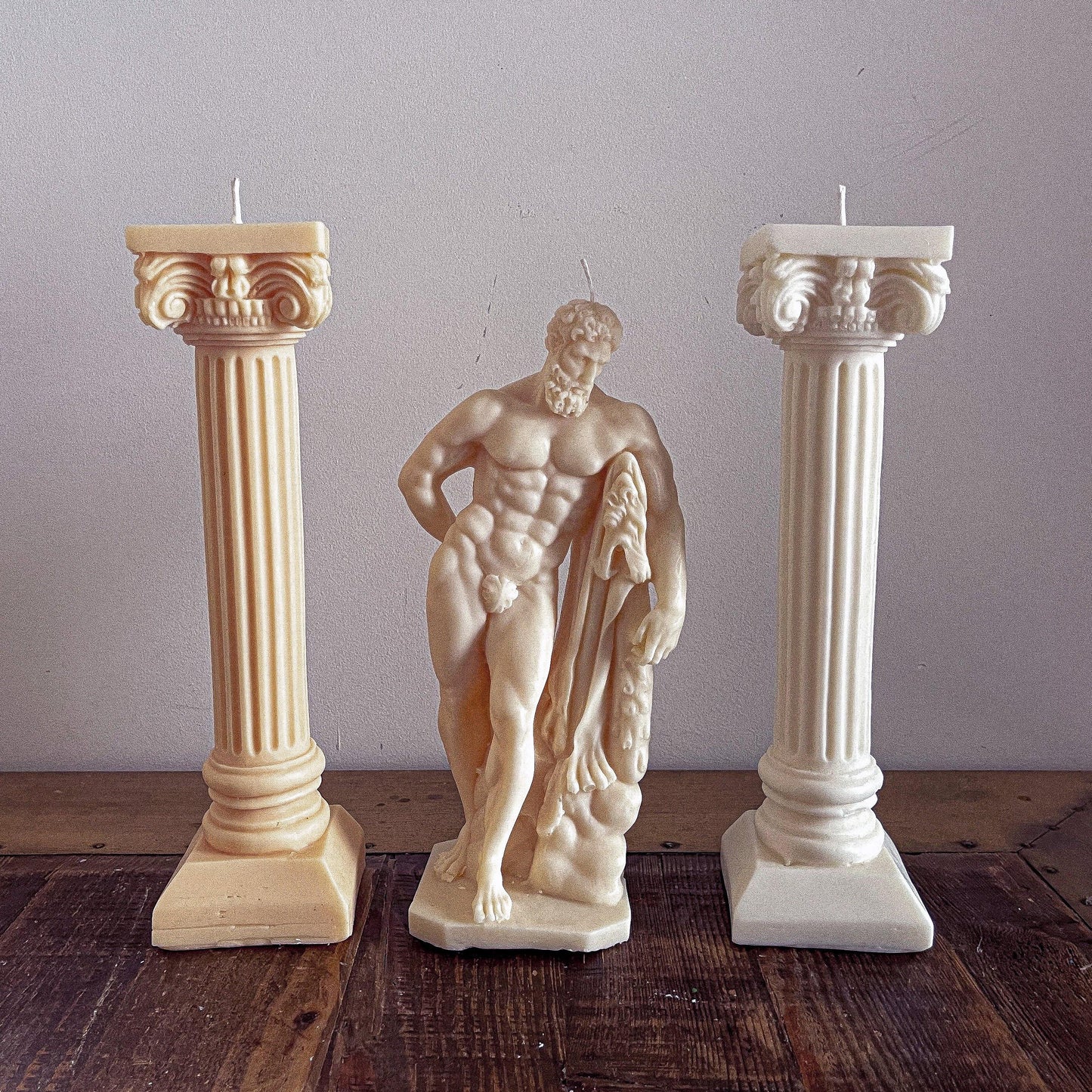 Large Greek Column Candle - Vendeo.co.uk