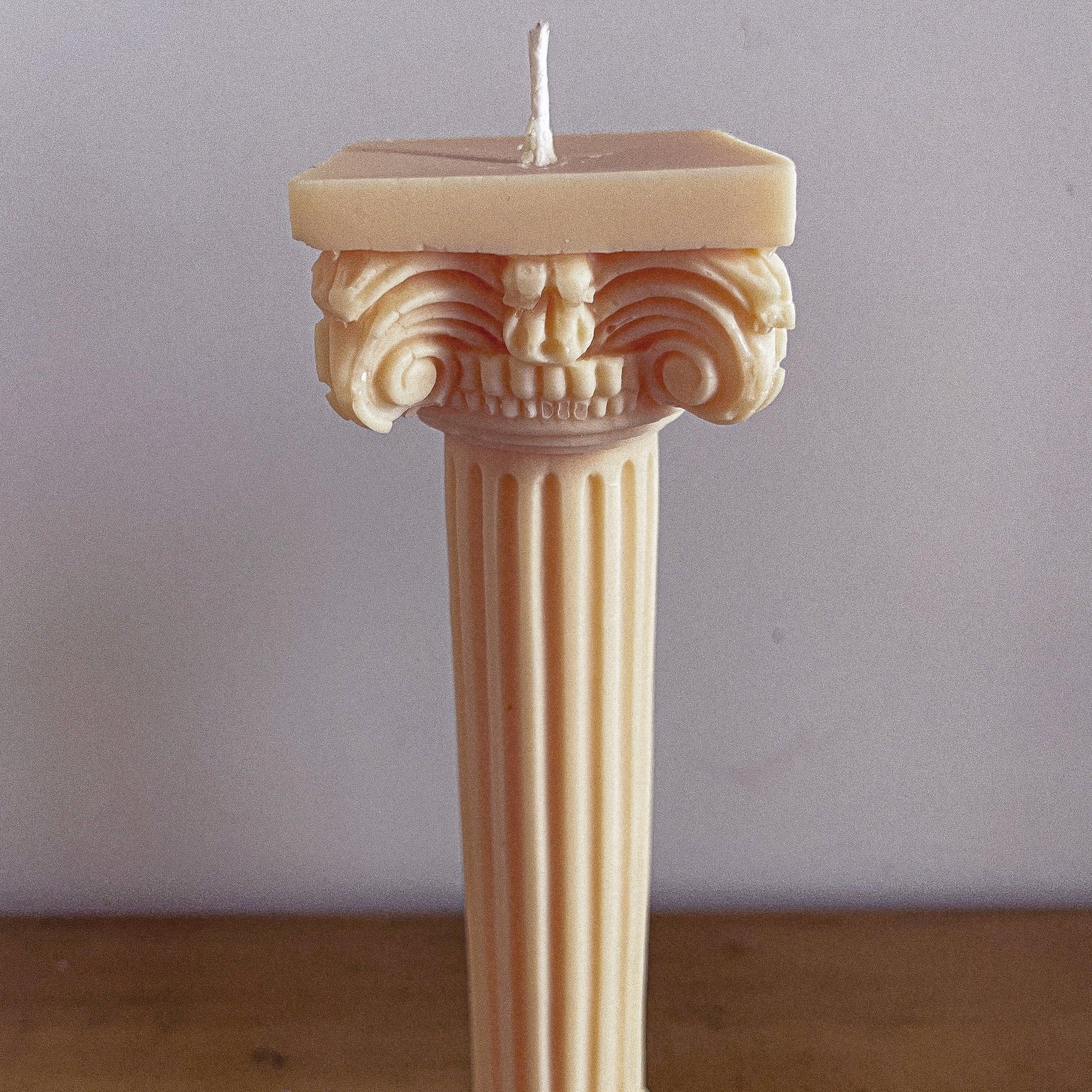 Large Greek Column Candle - Vendeo.co.uk