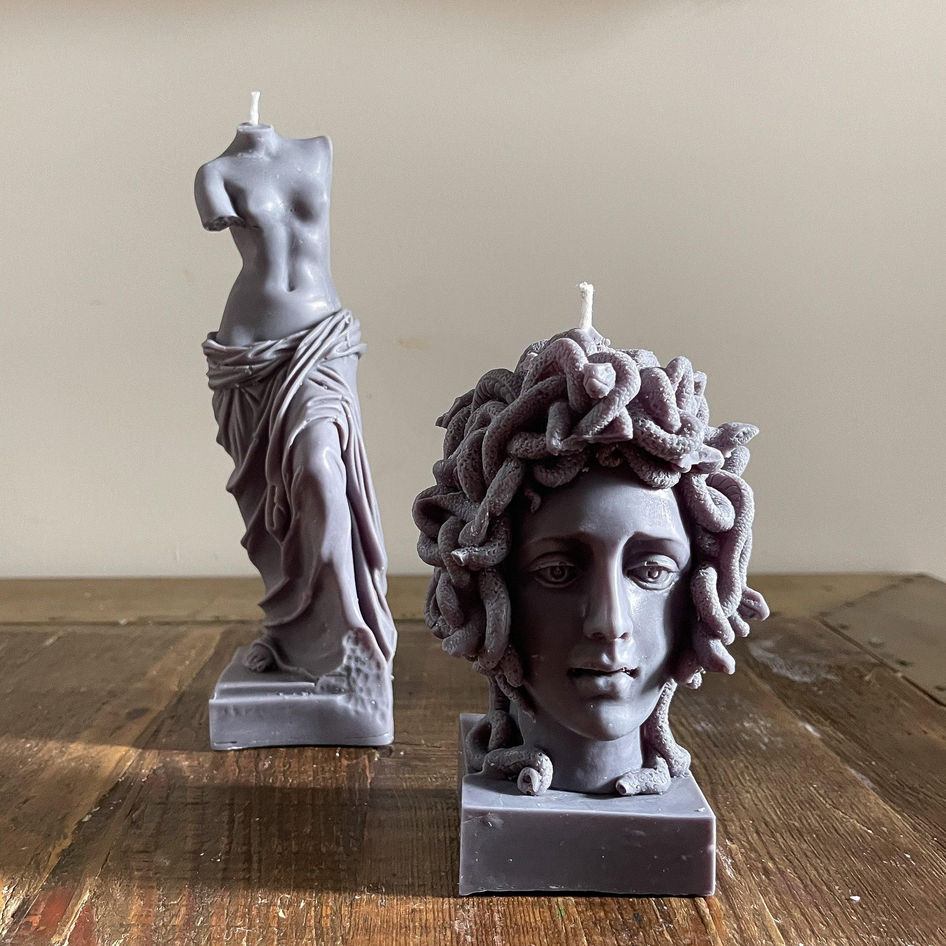 Large Venus de Milo and Medusa bundle - Vendeo.co.uk