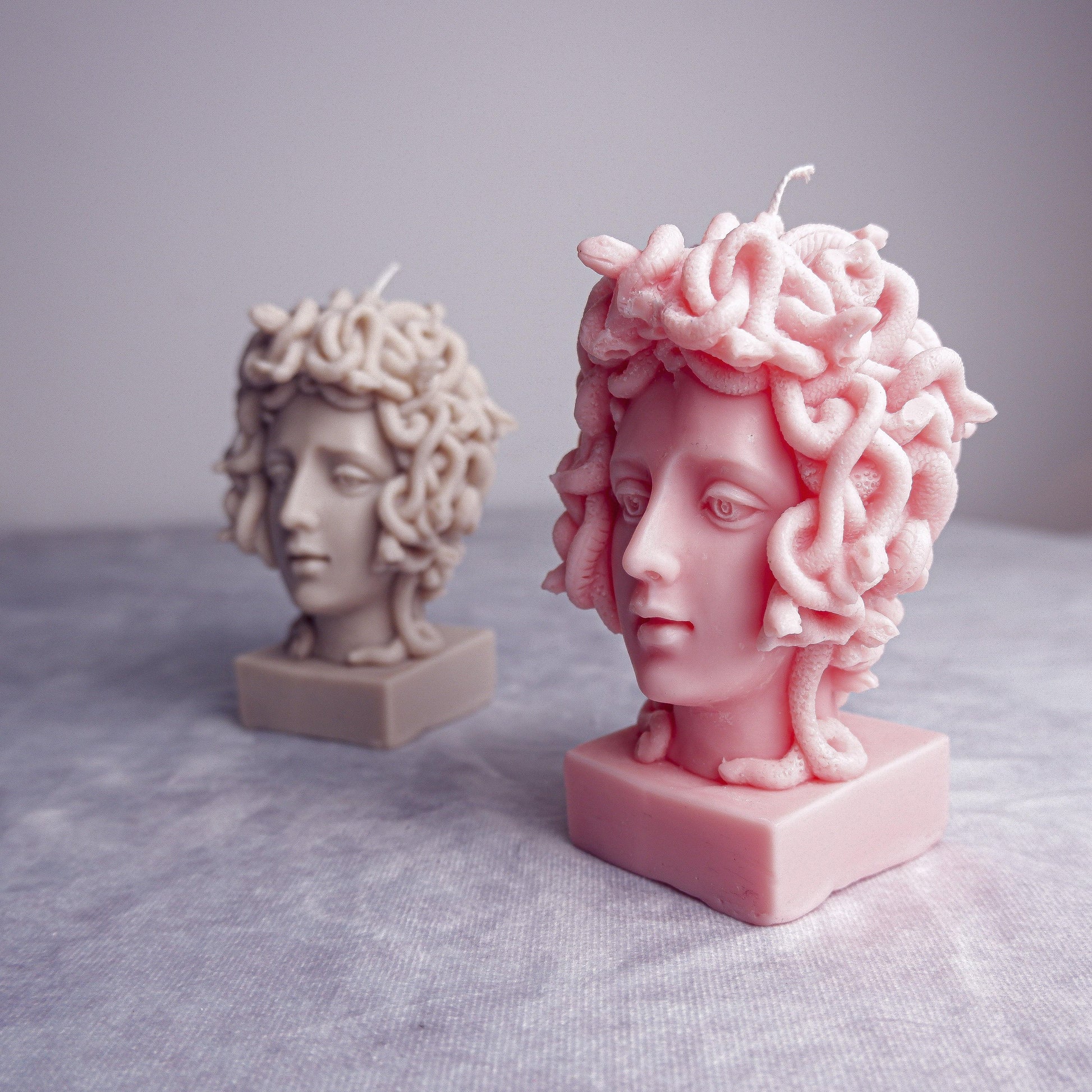 Medusa Candle - Vendeo.co.uk